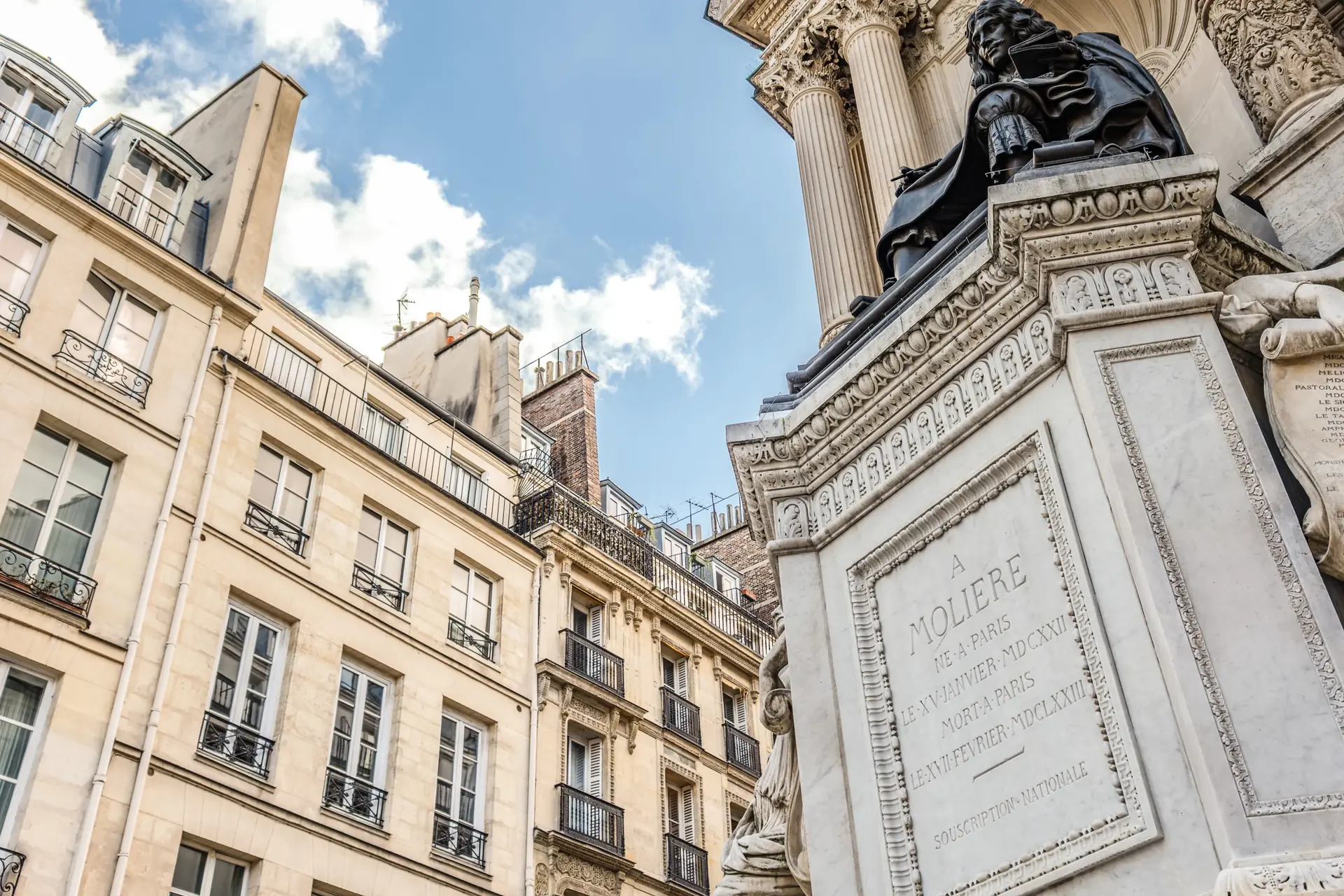 Intérieur d'un appartement à acheter dans le 1er arrondissement de Paris 75001