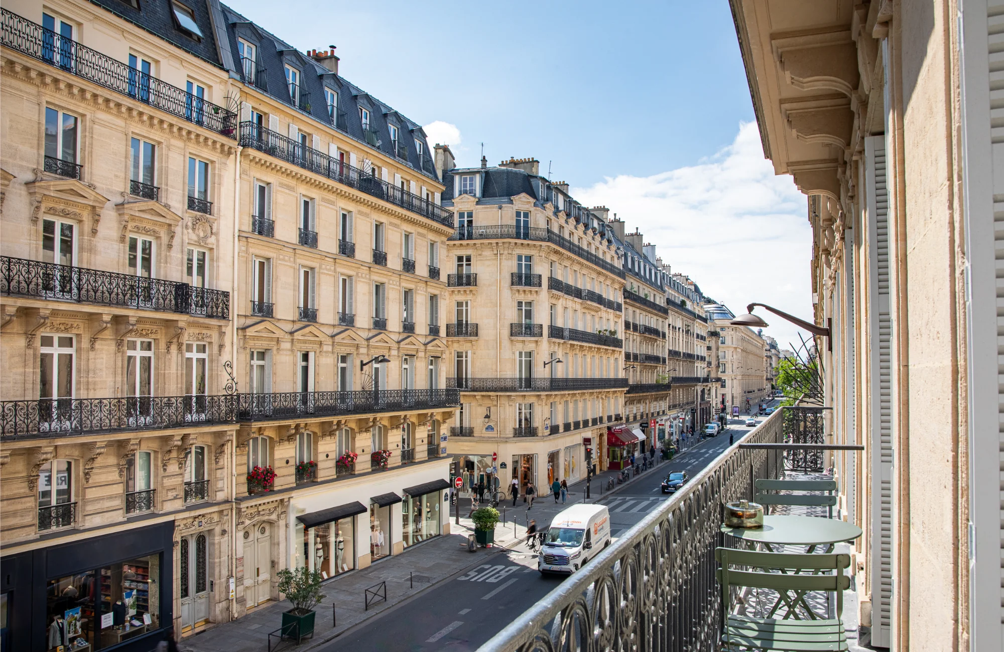 Haussmann apartment, Paris 1st — METROREALTY