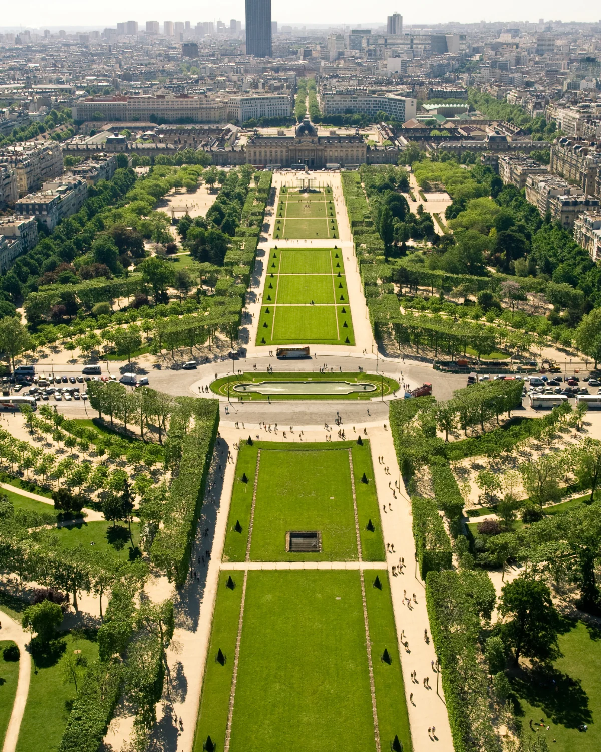Champ-de-Mars — Paris 7e arrondissement