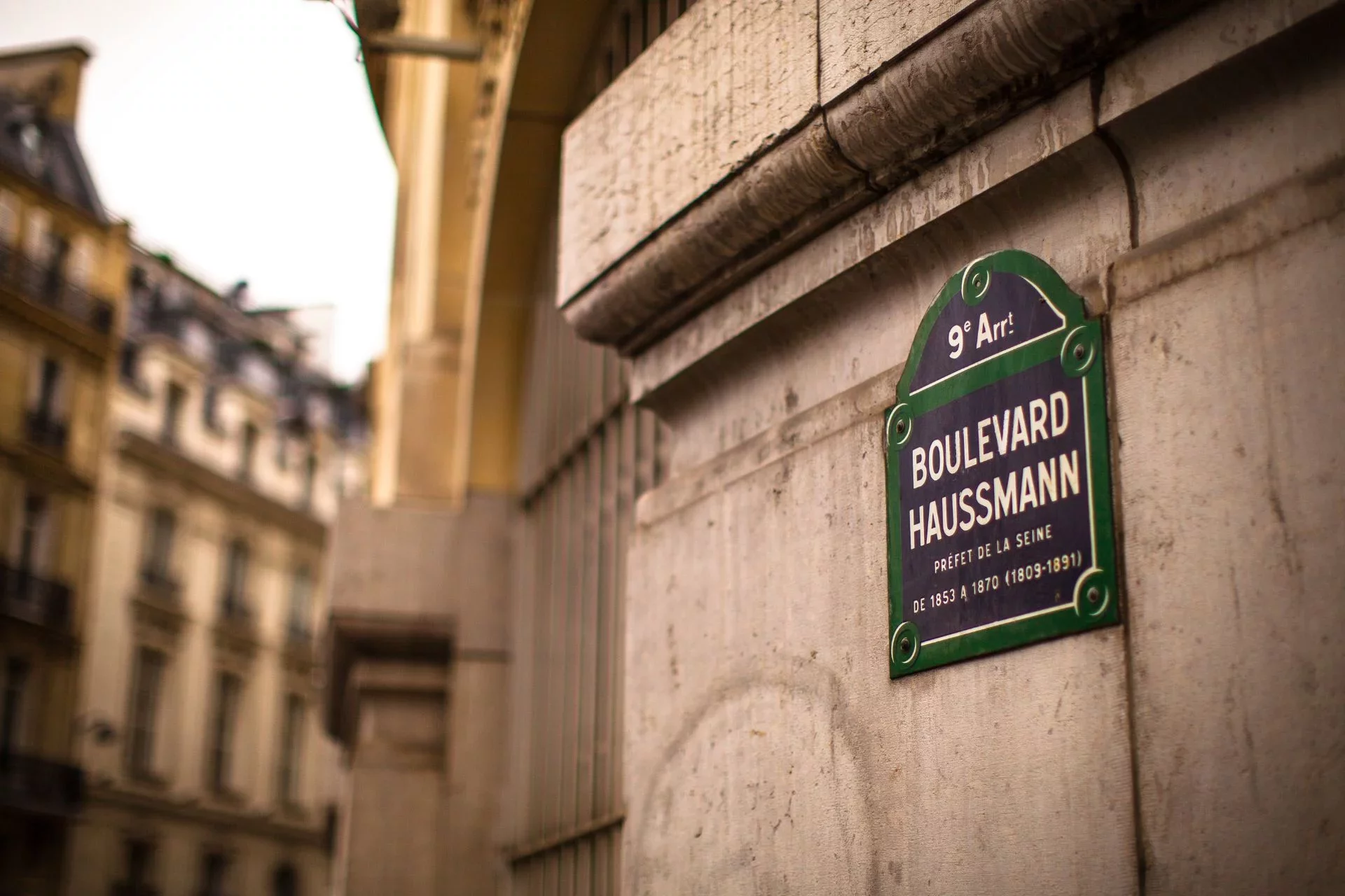Pourquoi les immeubles haussmanniens fascinent toujours autant les acquéreurs
