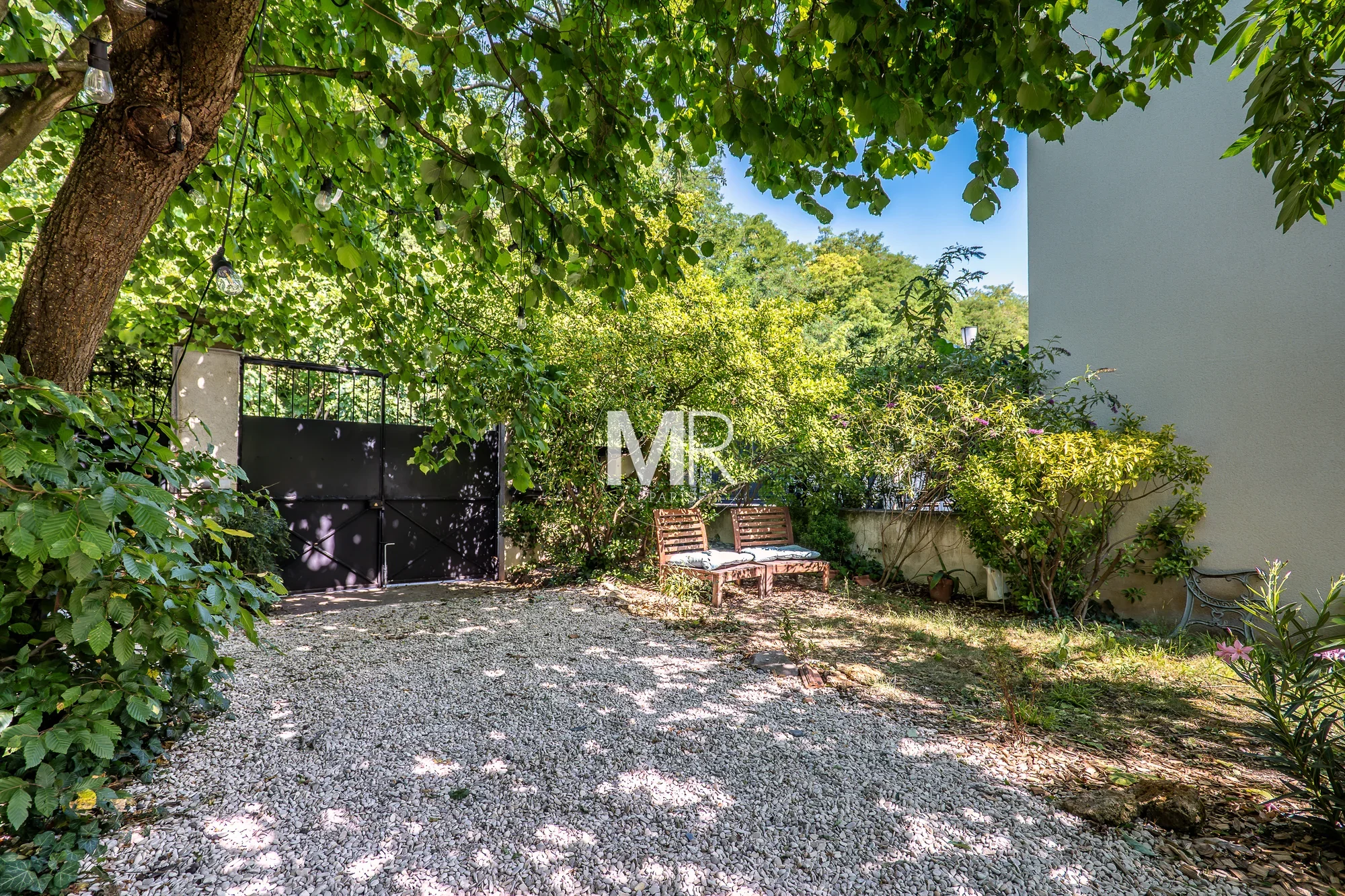 JOINVILLE-LE-PONT 94340 – CHARMANTE MAISON ET SON JARDIN