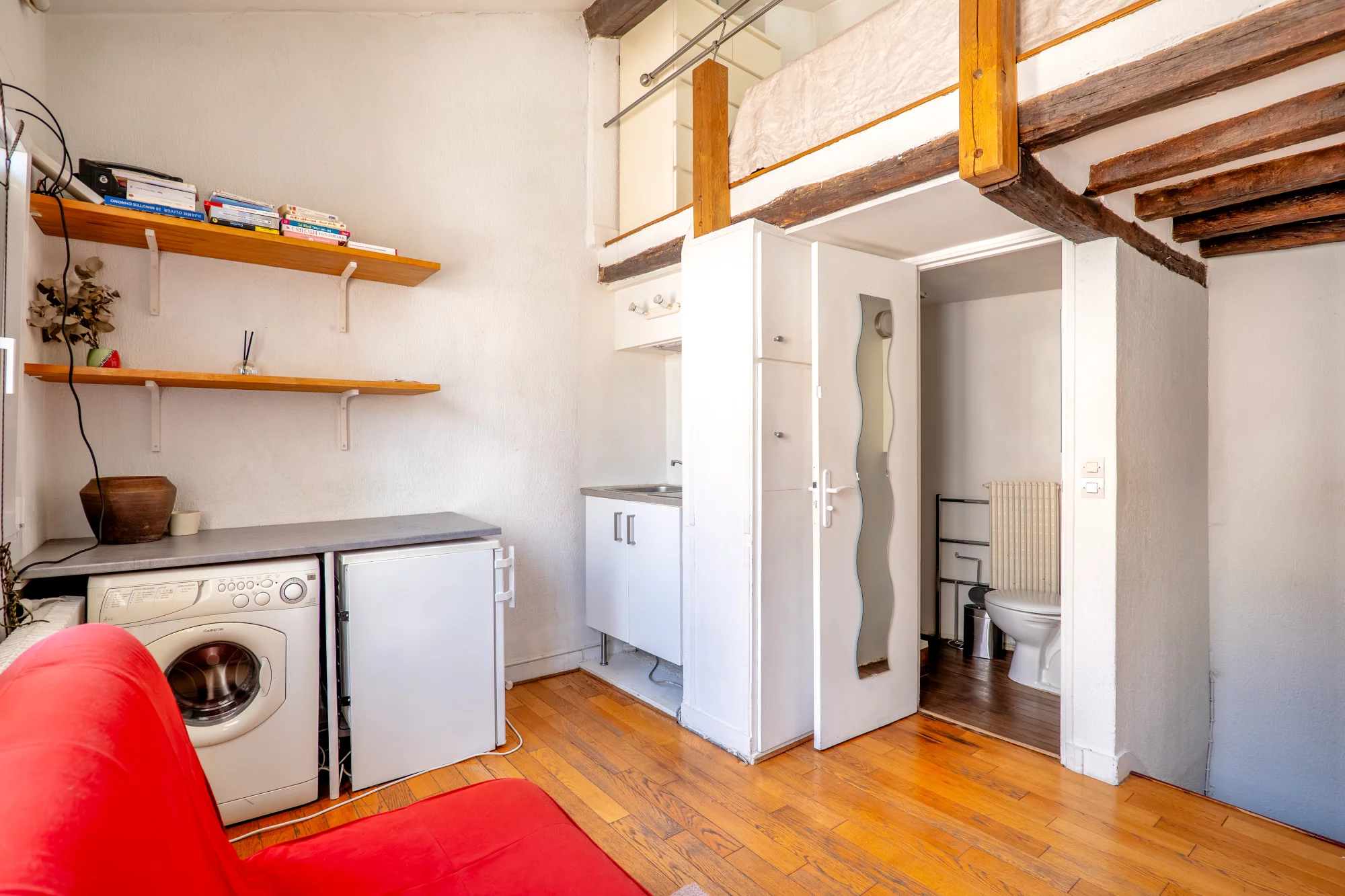 PARIS 2ème – BONNE NOUVELLE / SENTIER - CHARMANT STUDIO