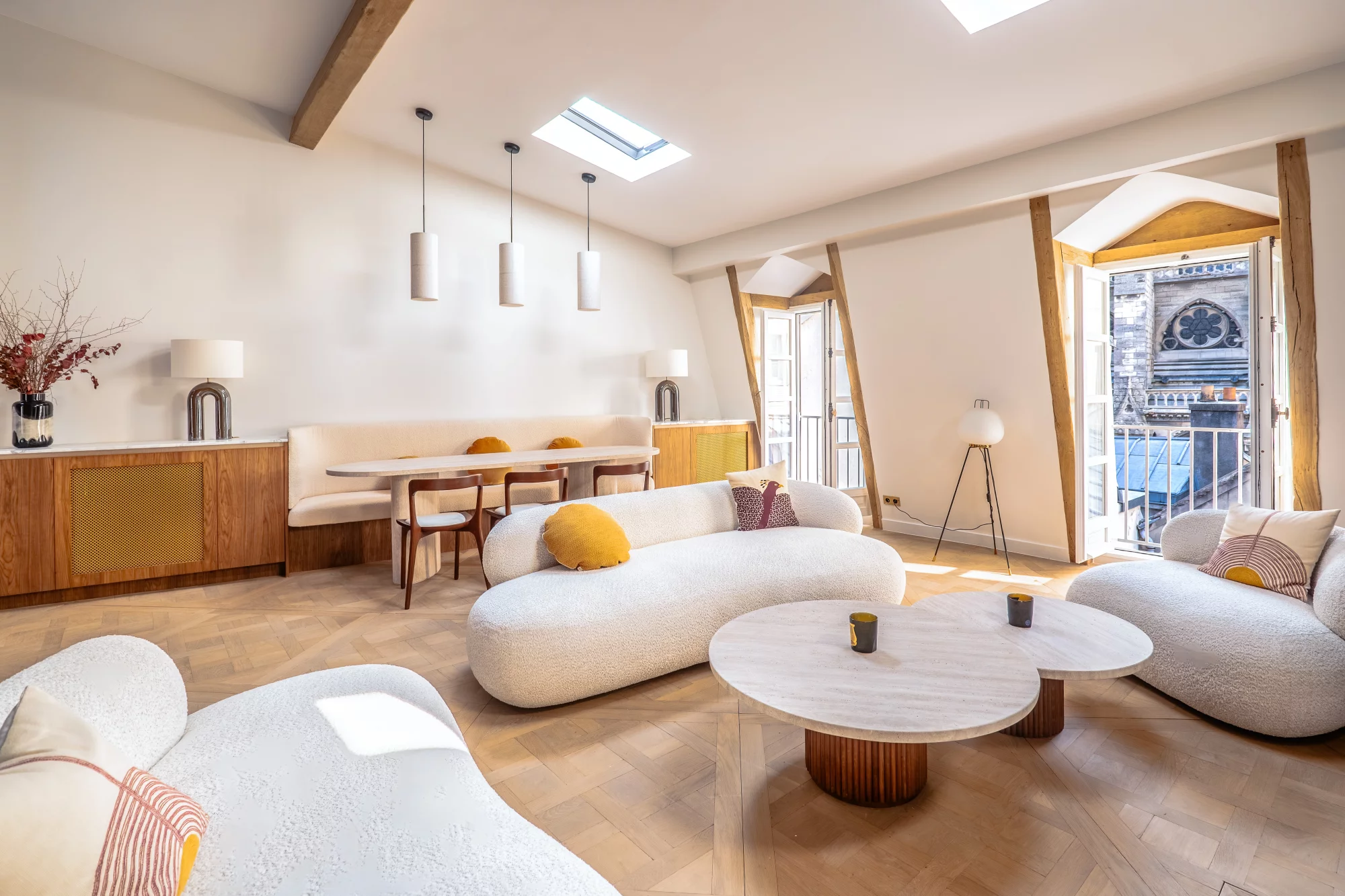 PARIS 4th – NOTRE-DAME / ÎLE DE LA CITÉ – EXCEPTIONAL TOP-FLOOR APARTMENT