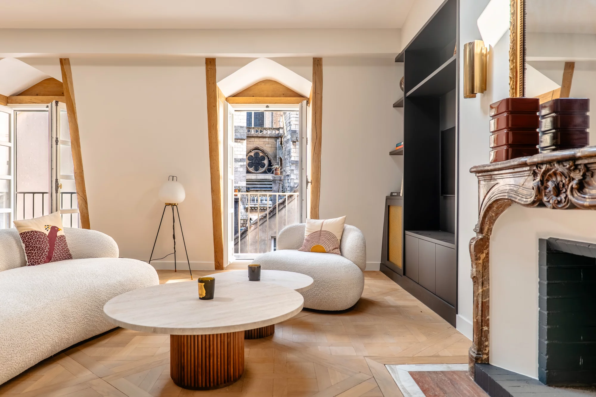 PARIS 4th – NOTRE-DAME / ÎLE DE LA CITÉ – EXCEPTIONAL TOP-FLOOR APARTMENT