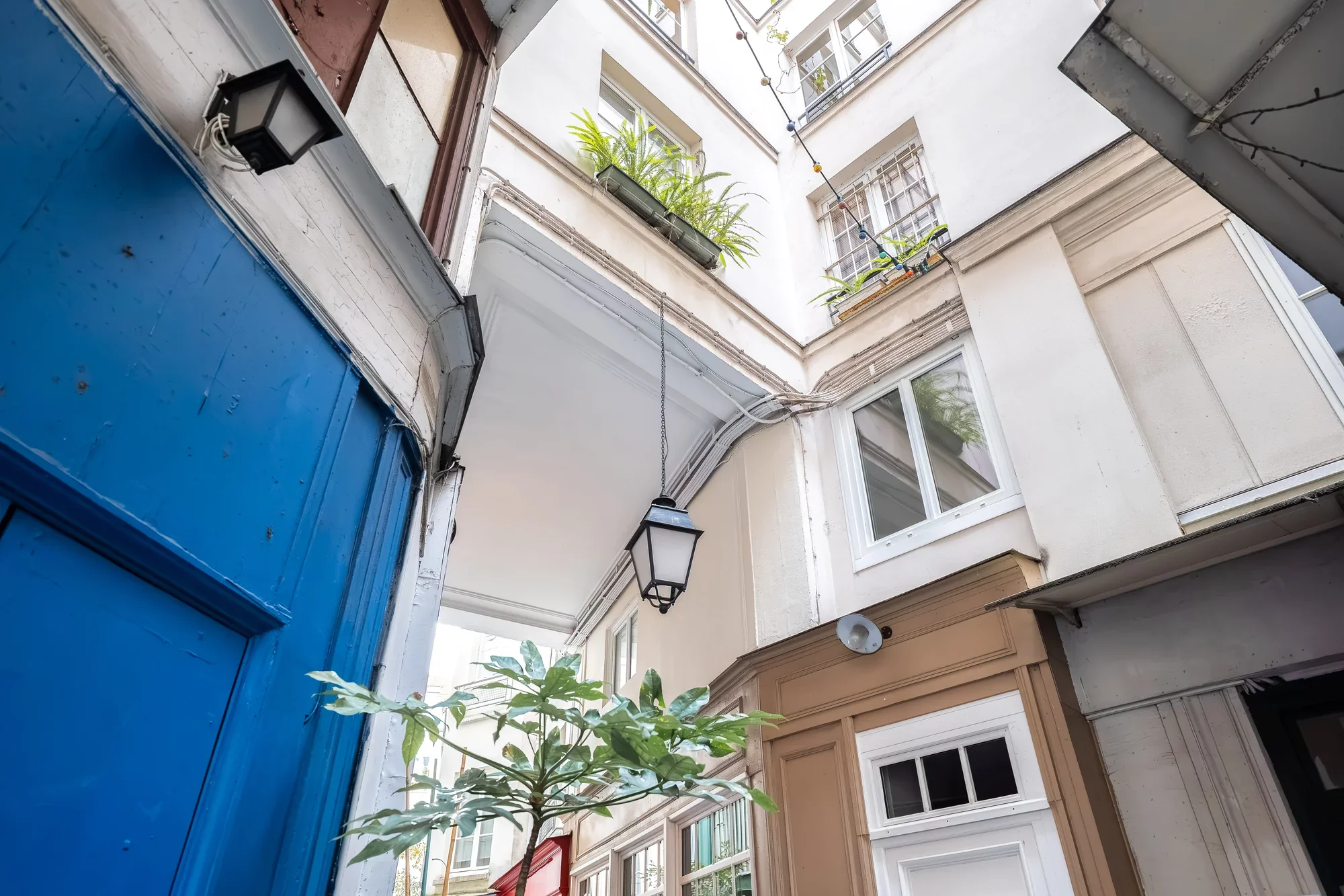 PARIS 3ÈME – SAINT AVOYE – APPARTEMENT AUX VOLUMES GÉNÉREUX