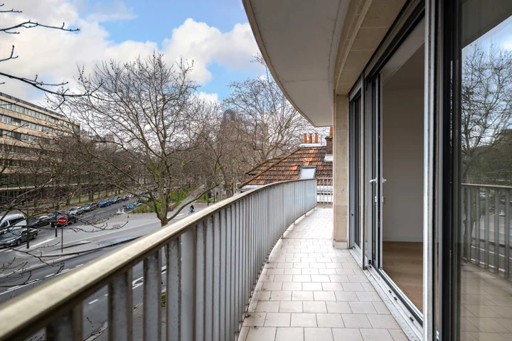 PARIS 14ÈME – PORT ROYAL – 3 PIÈCES AVEC BALCON ET ASCENSEUR