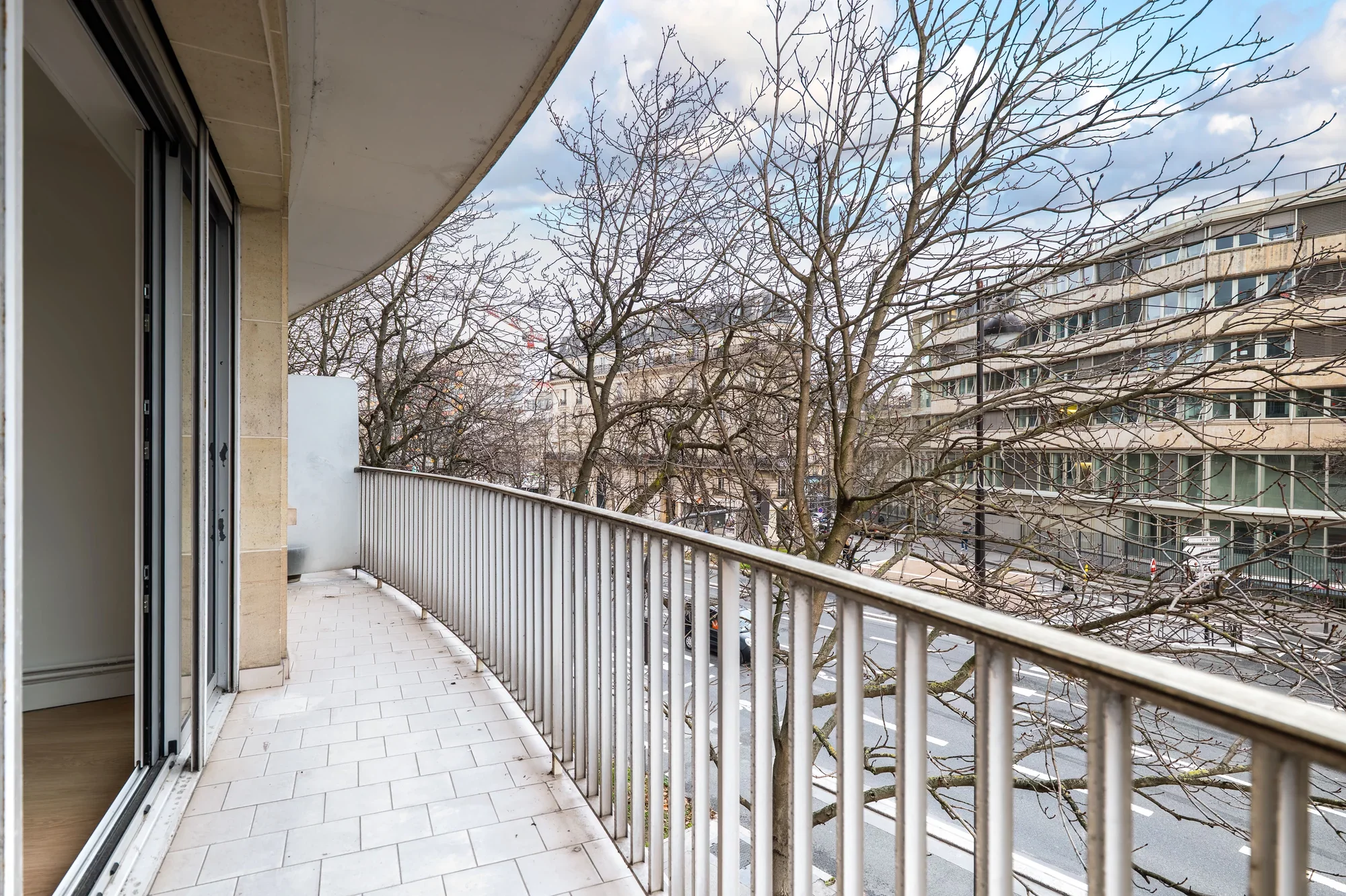 PARIS 14ÈME – PORT ROYAL – 3 PIÈCES AVEC BALCON ET ASCENSEUR